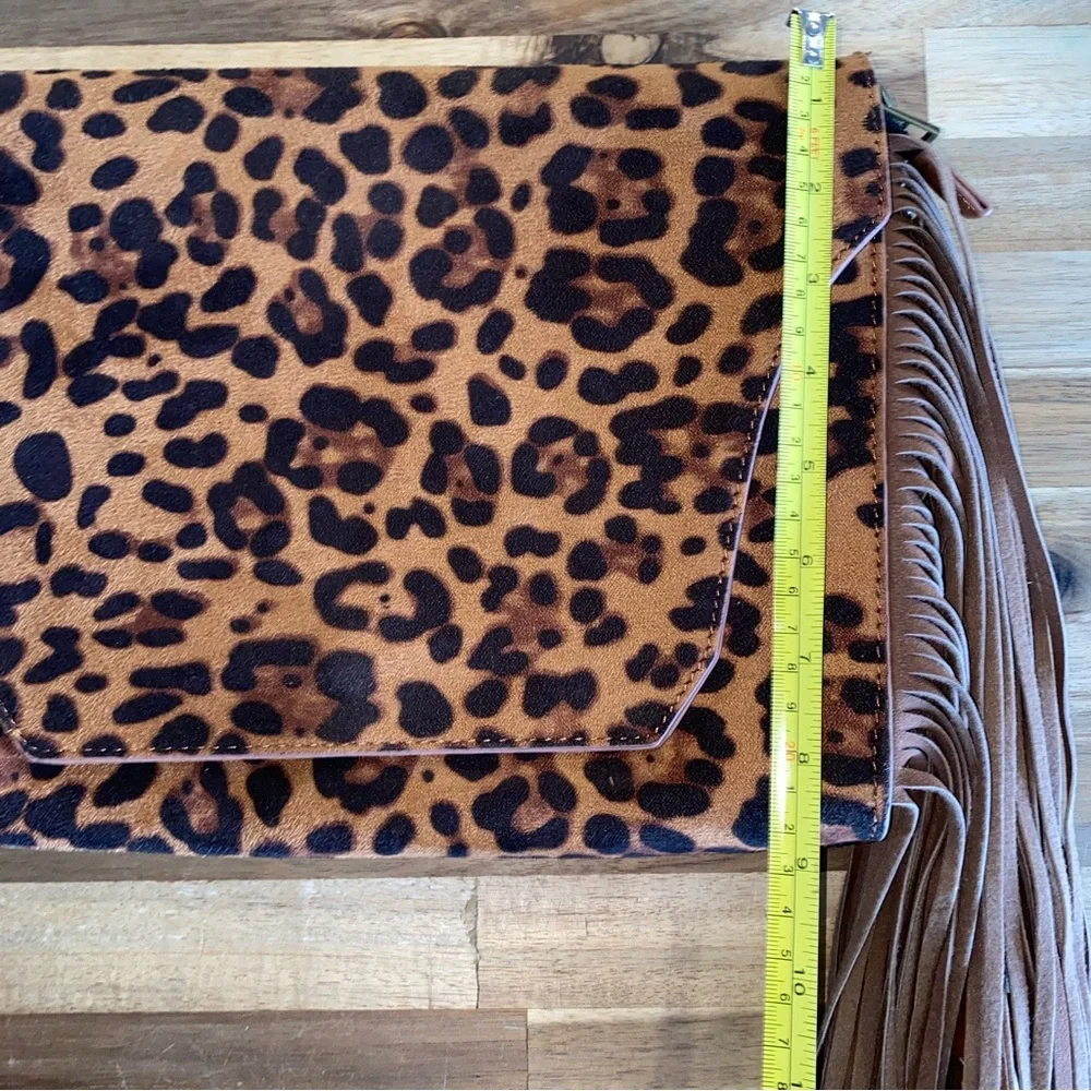 L&B brand Leopard Print Fringe Crossbody Bag NWOT never used!! - Picture 8 of 12